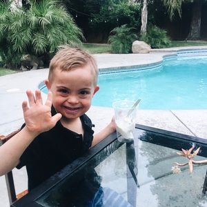 Meet your Posher, Wendy